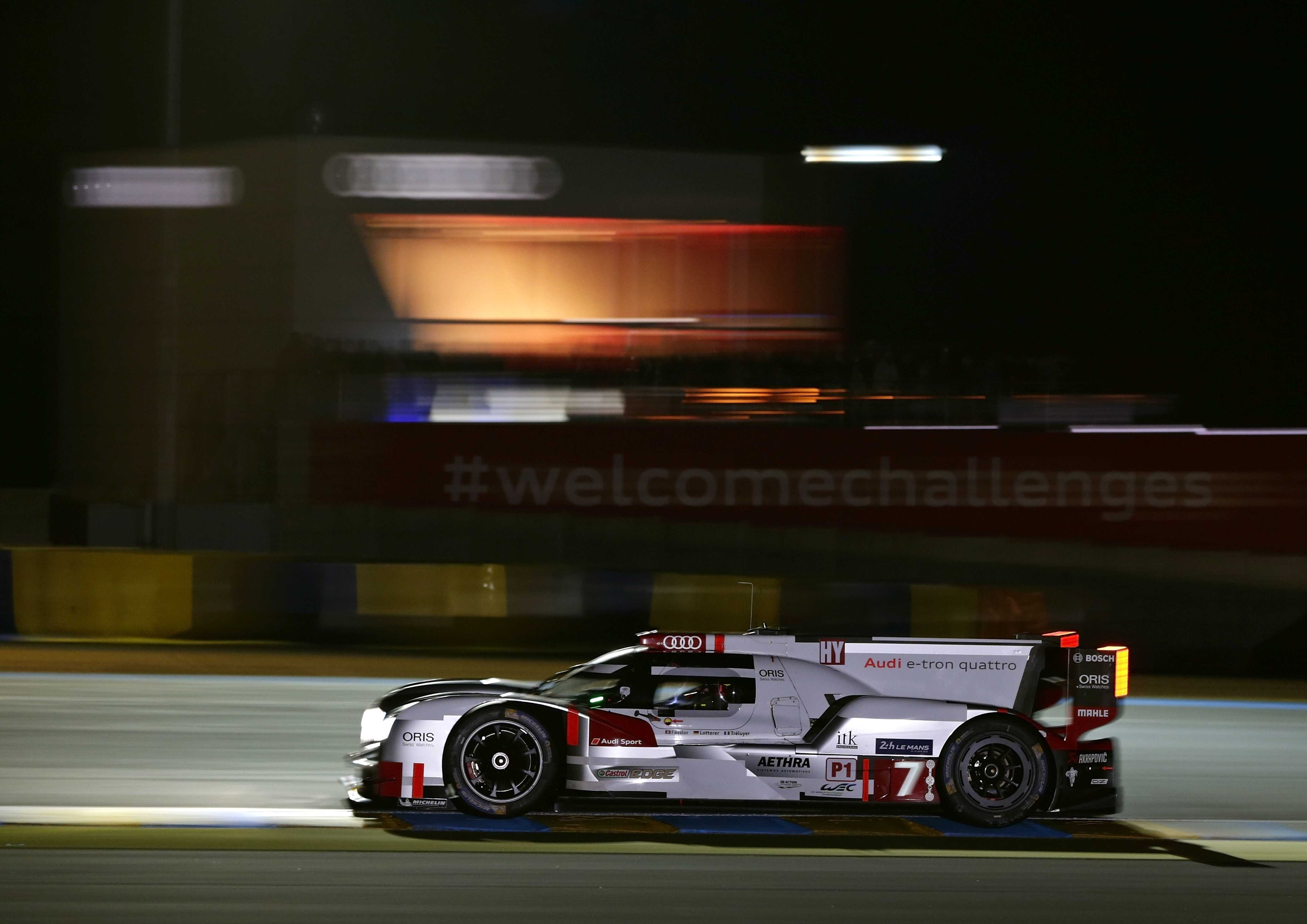 Audi se vrača v Le Mans z novim hibridnim dirkalnikom