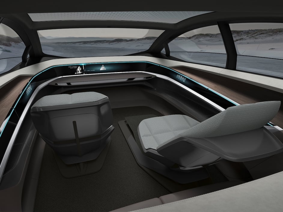 Futuristična notranjost Audijevih avtomobilov prihodnosti.