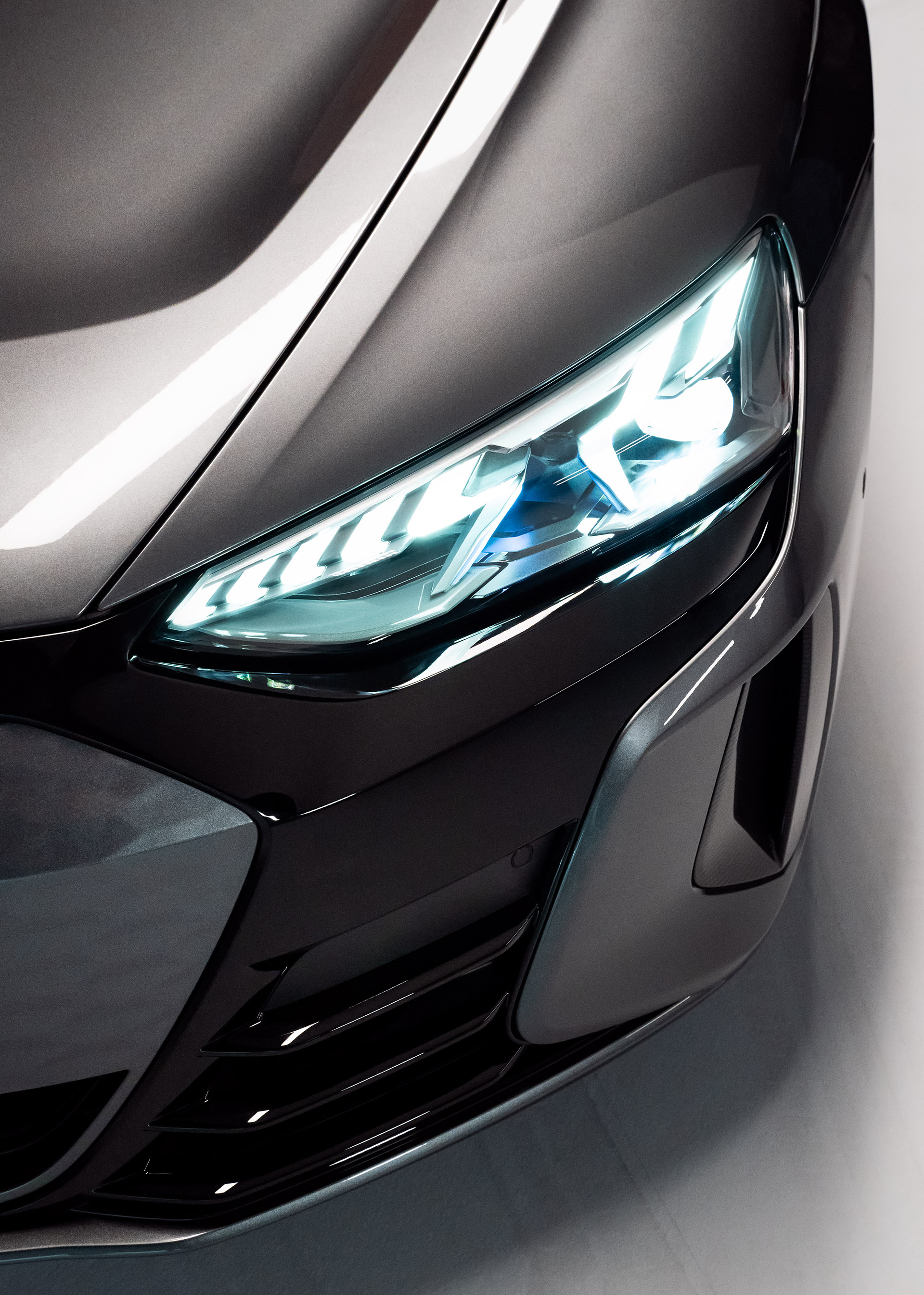 Audi e-tron GT luči