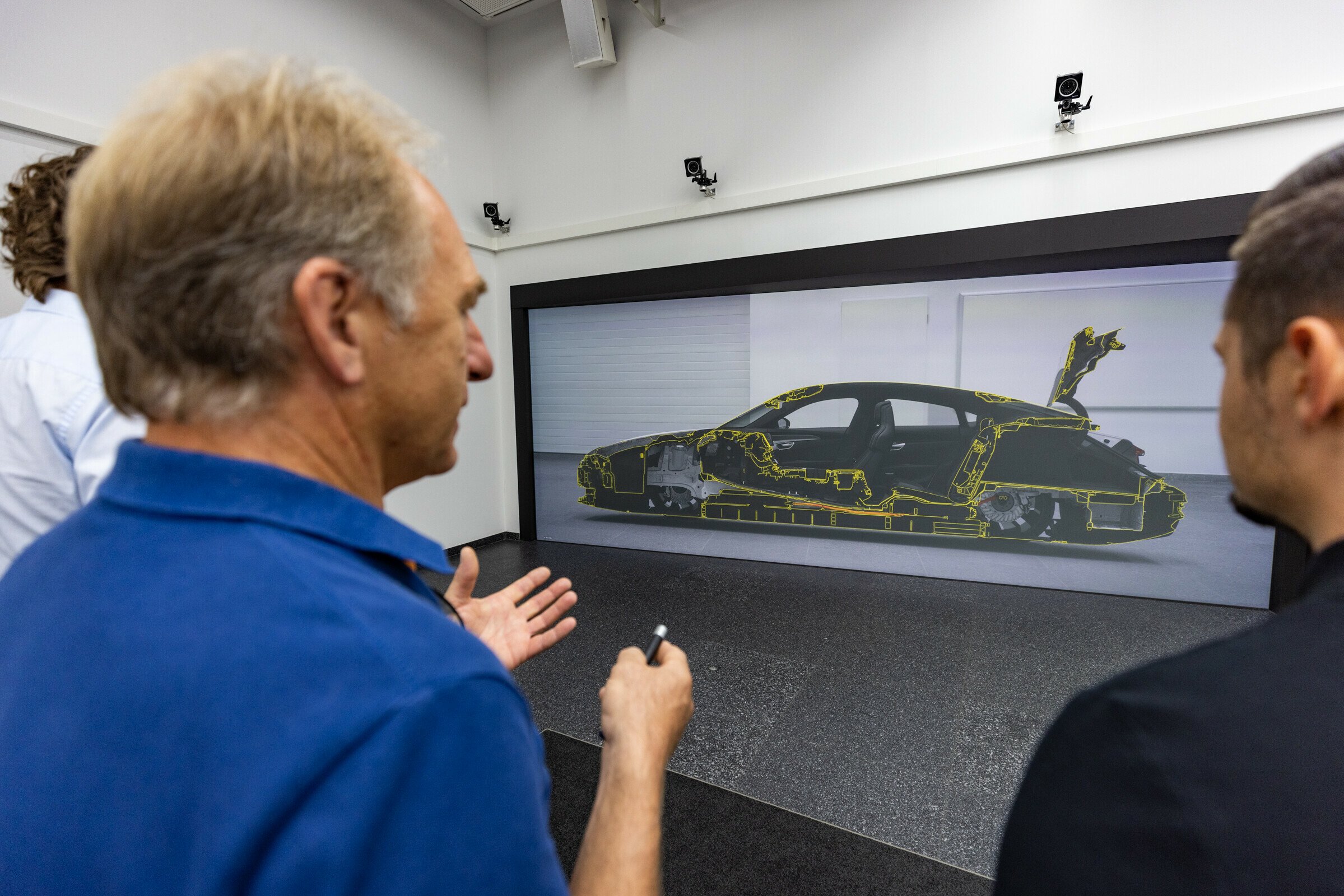 Virtualno načrtovanje v pametn itovarni Audi.