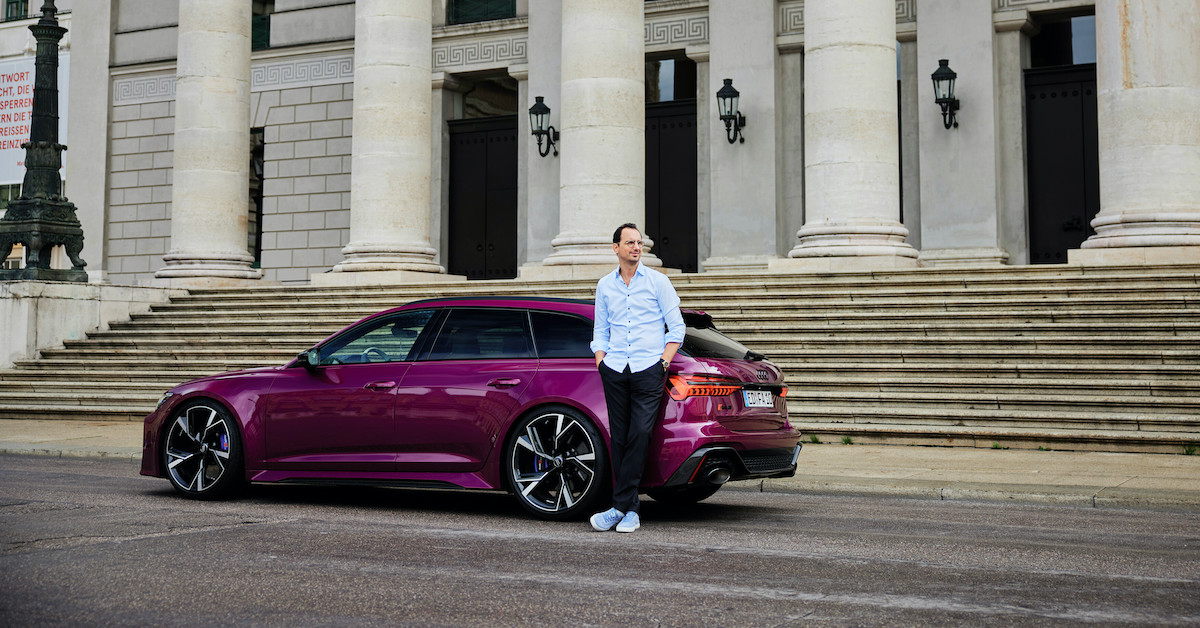 Andreas Fehlberger has been driving RS models for 20 years, currently an RS 6 Avant in Berry Pearl Effect.