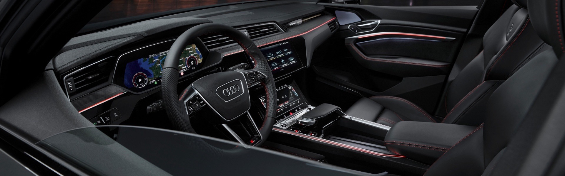 Notranjost vozila Audi Q8 e-tron