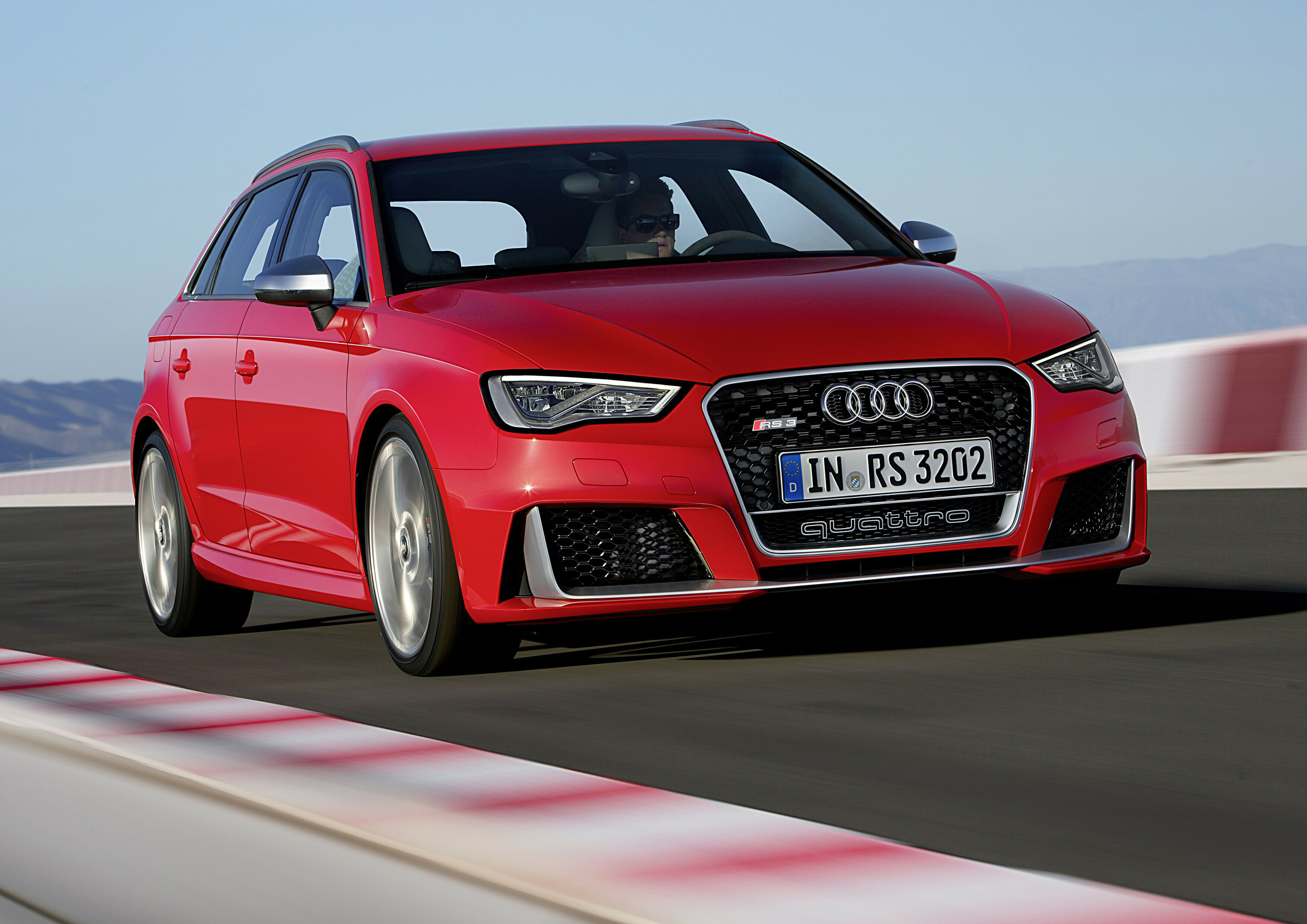 Audi&nbsp;RS 3&nbsp;Sportback, model letnik 2015