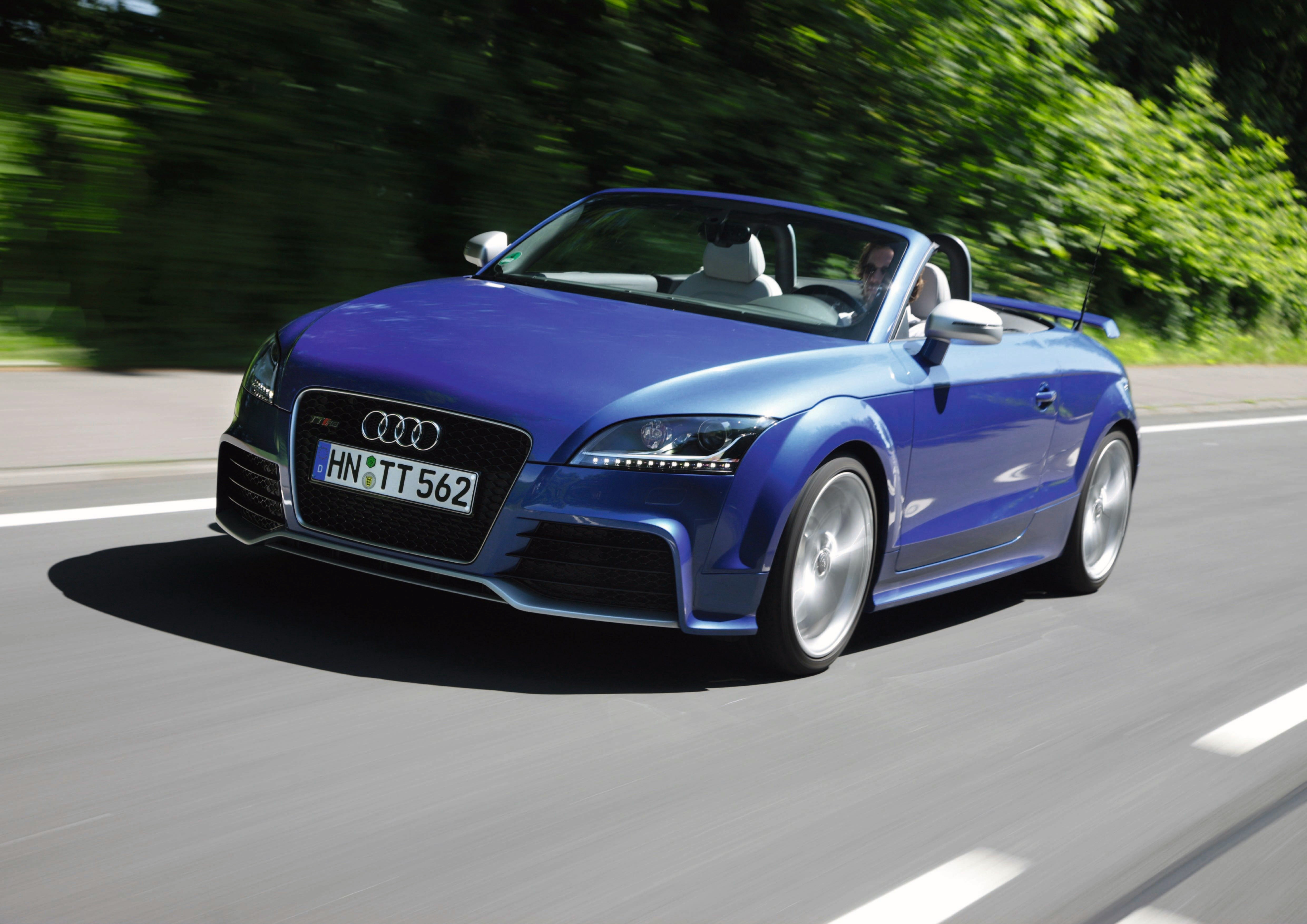 Audi TT RS Roadster, model letnik 2009