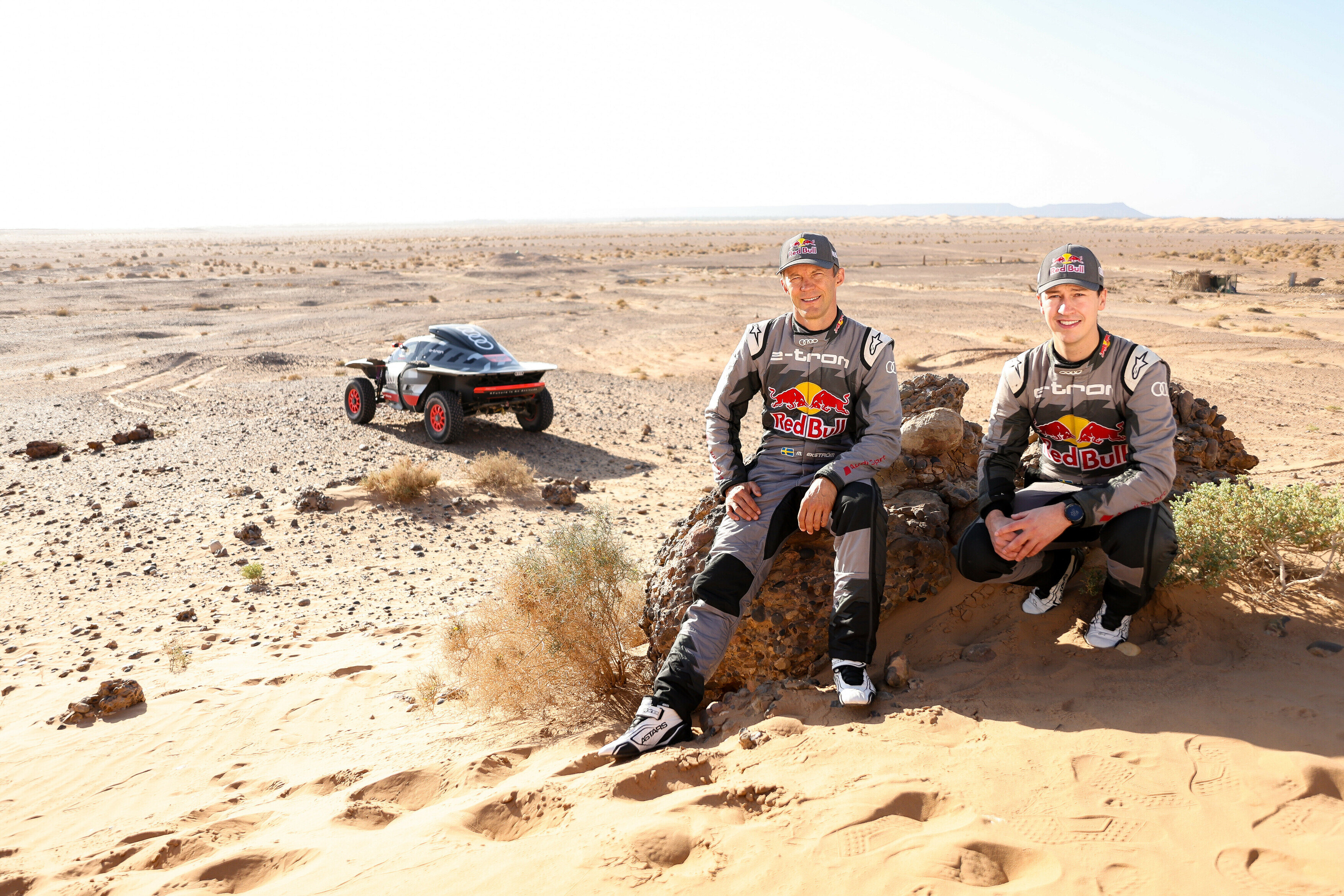 Mattias Ekström s sovoznikom Emilom Bergkvistom na Rallyju Dakar 2022. 