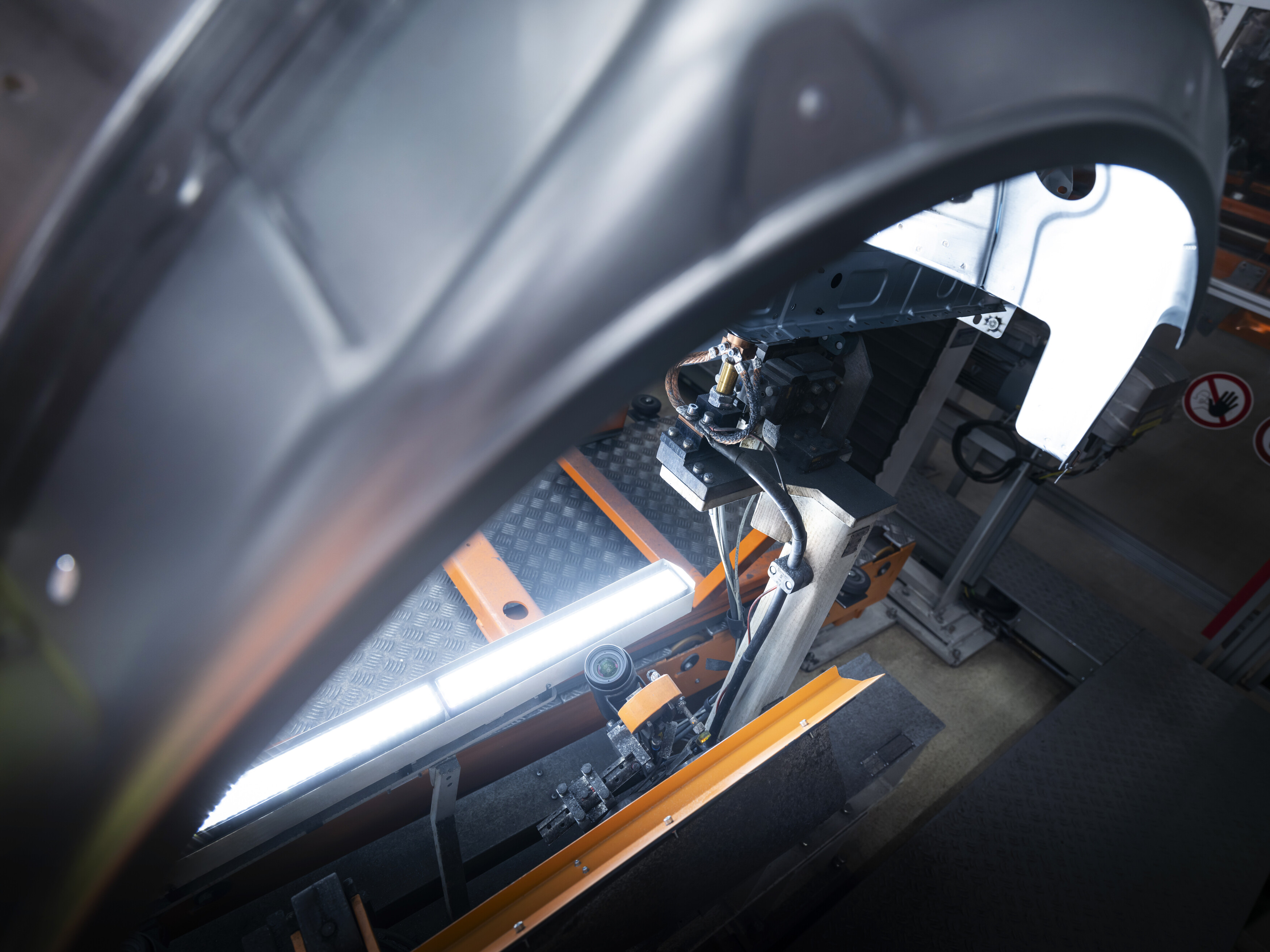 Tudi sistem Weld Splatter Detection (WSD) bo v prihodnje deloval na rešitvi EC4P.