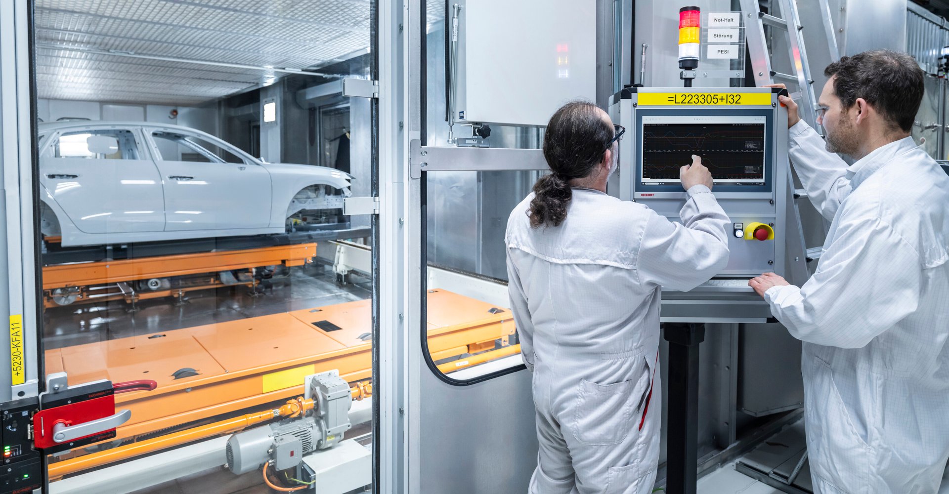 Znamka Audi širi uporabo umetne inteligence (UI) v proizvodnji in logistiki.