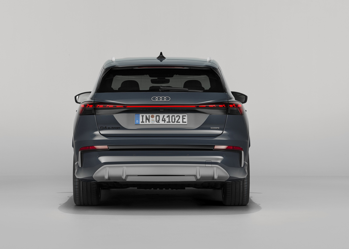 Audi Q4 SUV e-tron, digitalne zadnje OLED-luči 