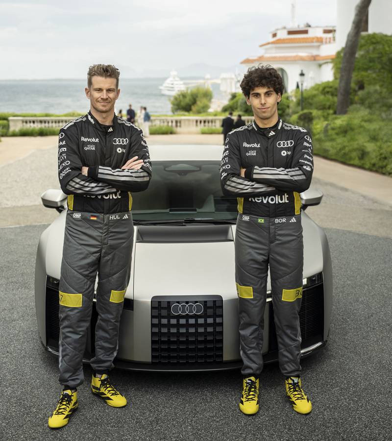 Dirkača ekipe Audi Revolut F1® Nico Hülkenberg in Gabriel Bortoleto pred Audi Nuvolari