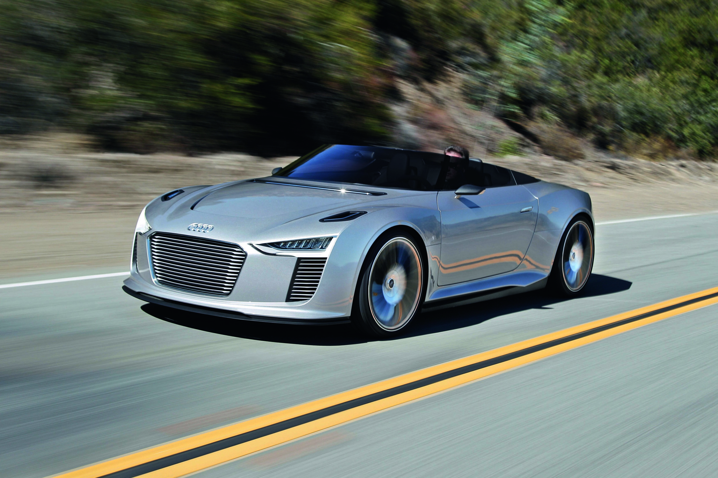 Audi e-tron Spyder iz leta 2010