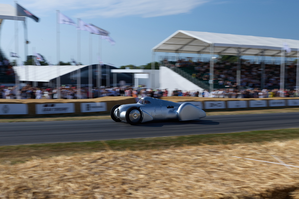 Svetovna premiera modela Auto Union Lucca na Festivalu hitrosti v Goodwoodu