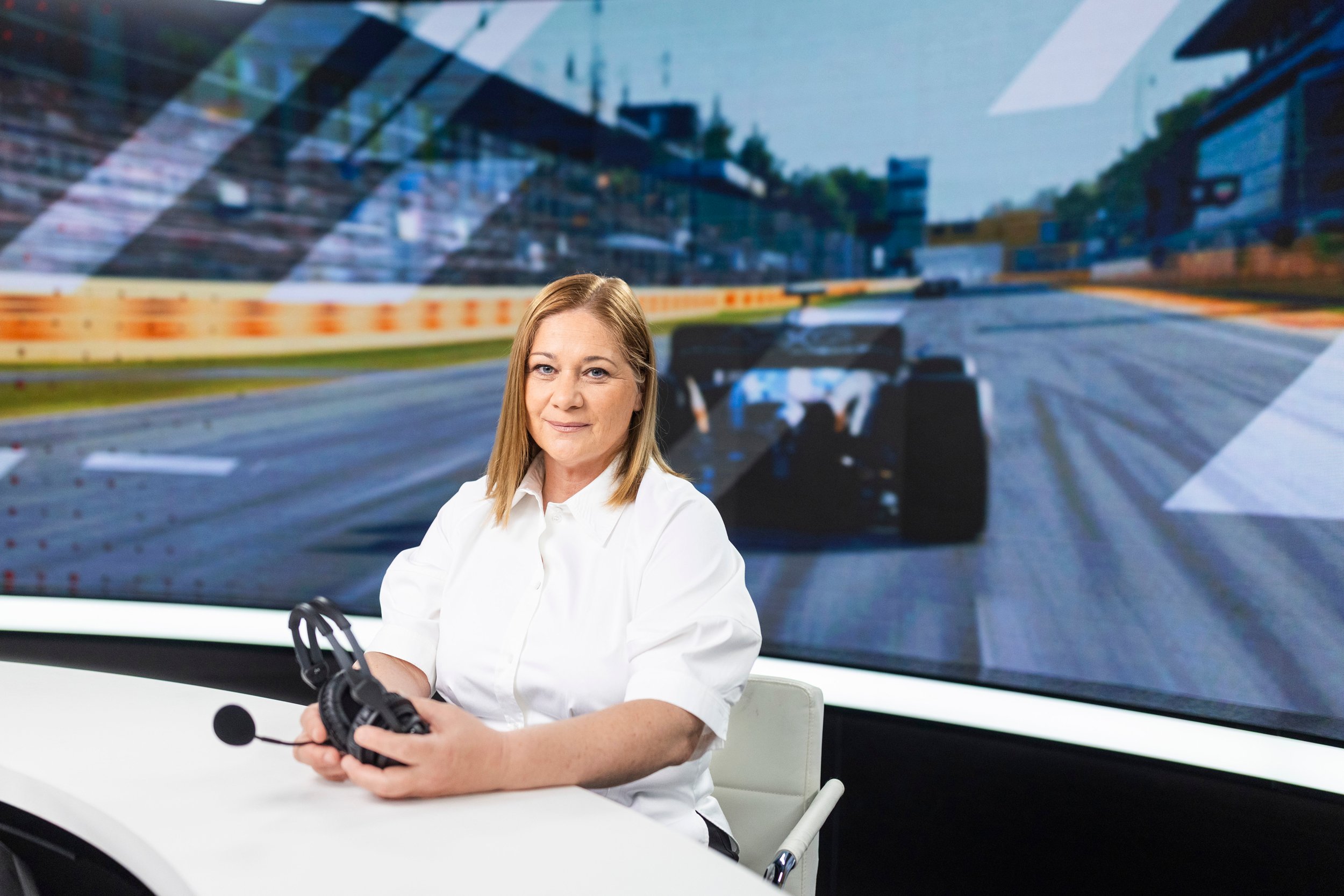 Nina Jerančič, nekdanja dirkačica in strokovna komentatorka Formule 1®