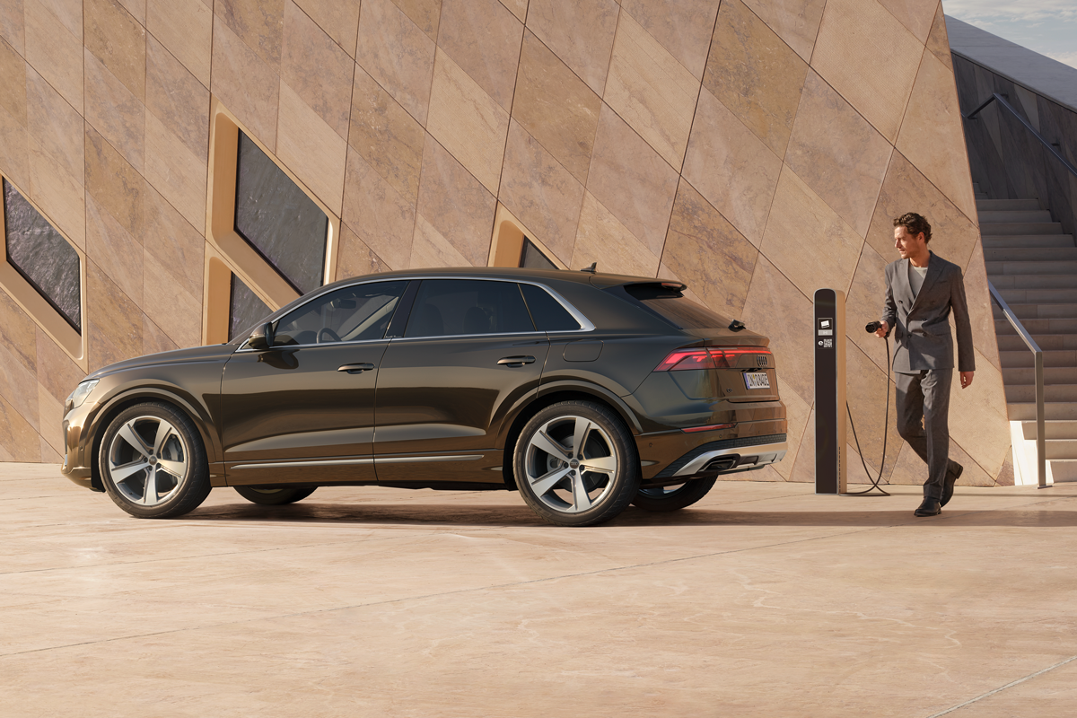 Q8 SUV e-hybrid